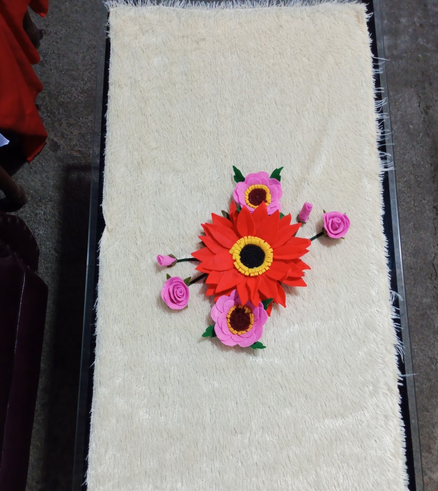 Taplak meja kain flanel